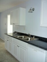 1184 Dearborn Dr in San Diego, CA - Building Photo - Building Photo