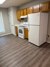 141 E University Pky in Jackson, TN - Building Photo - Building Photo