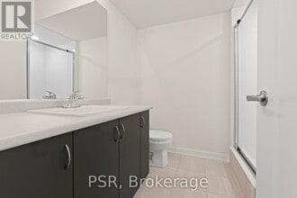 2600 Castlegate Crossing in Pickering, ON - Building Photo - Building Photo