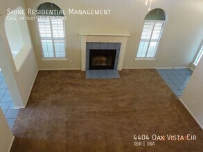 4404 Oak Vista Cir in Killeen, TX - Building Photo - Building Photo