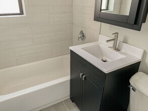 3620 N Marshfield Ave, Unit 3A in Chicago, IL - Building Photo - Building Photo