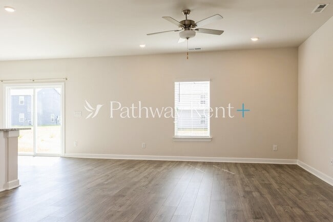 property at 3420 Quintana Dr