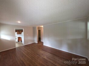 1444 Academy St in Charlotte, NC - Building Photo - Building Photo