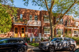 2231 De Melrose Av in Montréal, QC - Building Photo