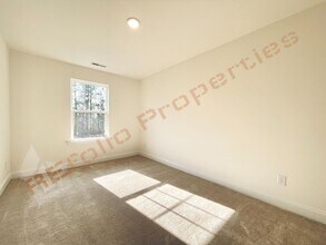 6435 Granite Quarry Dr in Raleigh, NC - Building Photo - Building Photo
