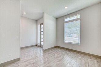 860 Spg St W in Madera, CA - Building Photo - Building Photo