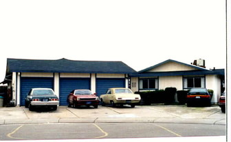 8530 Portola Ct in Stockton, CA - Building Photo