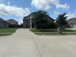 3222 Rheims Dr in Midlothian, TX - Building Photo - Building Photo