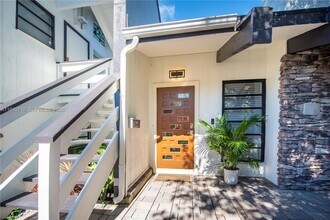 1501 NE 24th St in Wilton Manors, FL - Building Photo - Building Photo