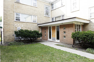 5511 W Kamerling Ave in Chicago, IL - Building Photo - Building Photo