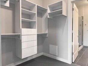 Red44 Apartments | Specials Available in Rochester, MN - Building Photo - Building Photo