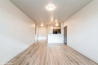 1950 Jefferson Blvd in Kalispell, MT - Building Photo - Building Photo