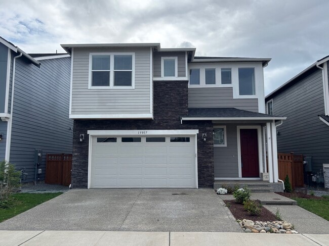 property at 15017 Tyee Dr E