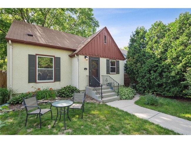property at 4343 N Oliver Ave