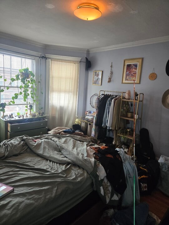 16 Dighton St in Boston, MA - Building Photo