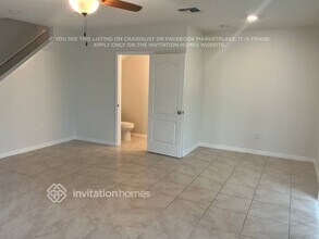 9037 Alba Ln in Kissimmee, FL - Foto de edificio - Building Photo