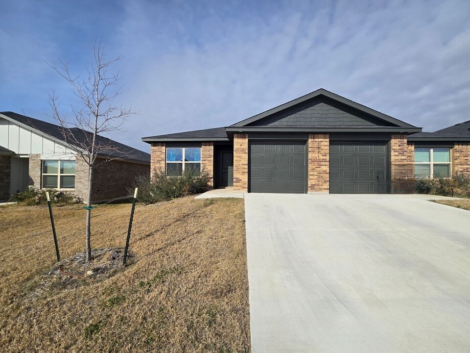 1246 Lehmann Dr in Copperas Cove, TX - Building Photo