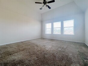 3803 Waterford Bend in Missouri City, TX - Building Photo - Building Photo