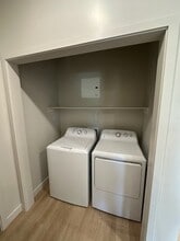 Beacon Cove in Lehi, UT - Building Photo - Building Photo