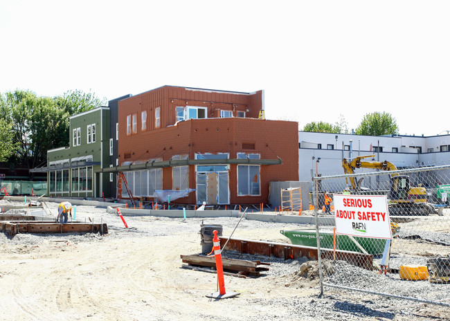 MCD Apartments in Seattle, WA - Building Photo - Building Photo