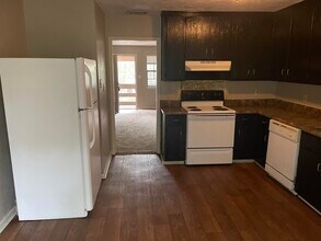 2519 Old Bainbridge Rd in Tallahassee, FL - Building Photo - Building Photo