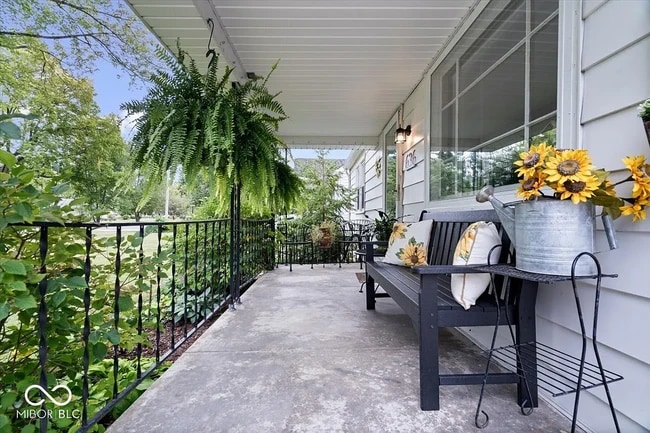 636 S Broadway St in Pendleton, IN - Foto de edificio - Building Photo