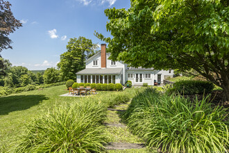 50 Warner Rd in Bridgewater, CT - Building Photo - Building Photo
