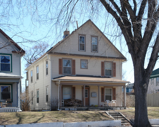 2523 Lyndale Ave S in Minneapolis, MN - Building Photo - Building Photo