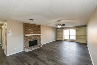 588 John Hancock St in Orange Park, FL - Building Photo - Building Photo