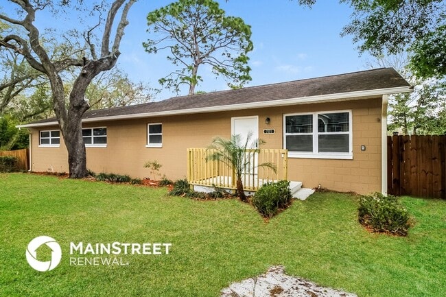 property at 701 Palm Springs Dr