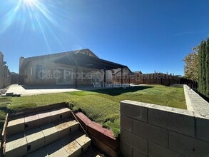 13600 Copperstone Dr in Victorville, CA - Building Photo - Building Photo