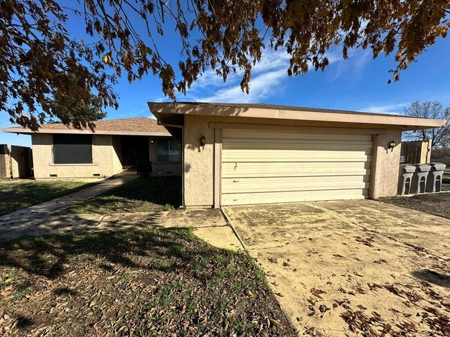 4555 Jefferson Blvd in West Sacramento, CA - Building Photo - Building Photo