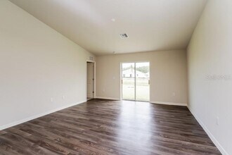 18302 Gibraltar Ln in Lehigh Acres, FL - Building Photo - Building Photo