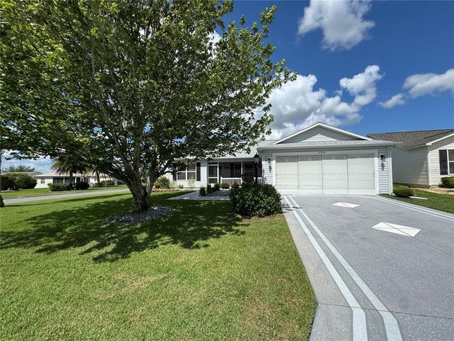 property at 2524 English Ivy Cir