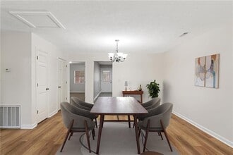 6290 Love St in Austell, GA - Building Photo - Building Photo