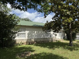 1508 S 43rd St in Temple, TX - Building Photo