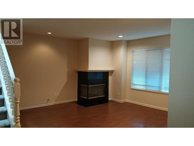 10795 No. 2 Road in Richmond, BC - Building Photo - Building Photo