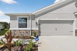 4025 Westwood Flds Lp in Plant City, FL - Building Photo - Building Photo