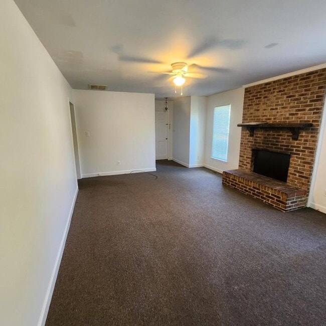 217 Singletree Dr in Greenville, NC - Building Photo - Building Photo