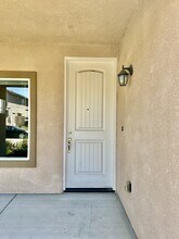 344 Dogwood St in Dinuba, CA - Building Photo - Building Photo