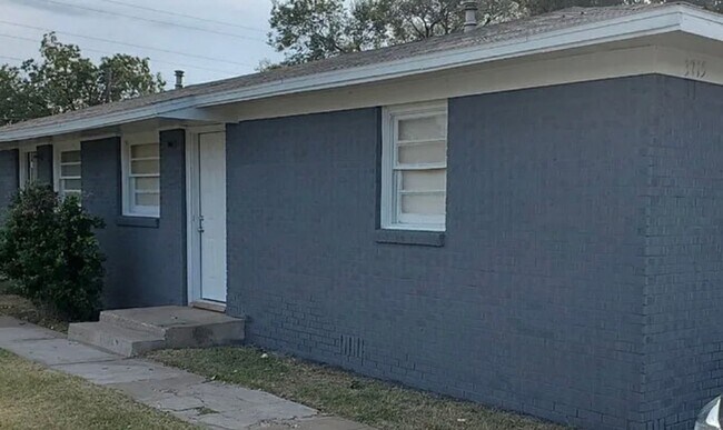 3715 30th St in Lubbock, TX - Building Photo - Building Photo