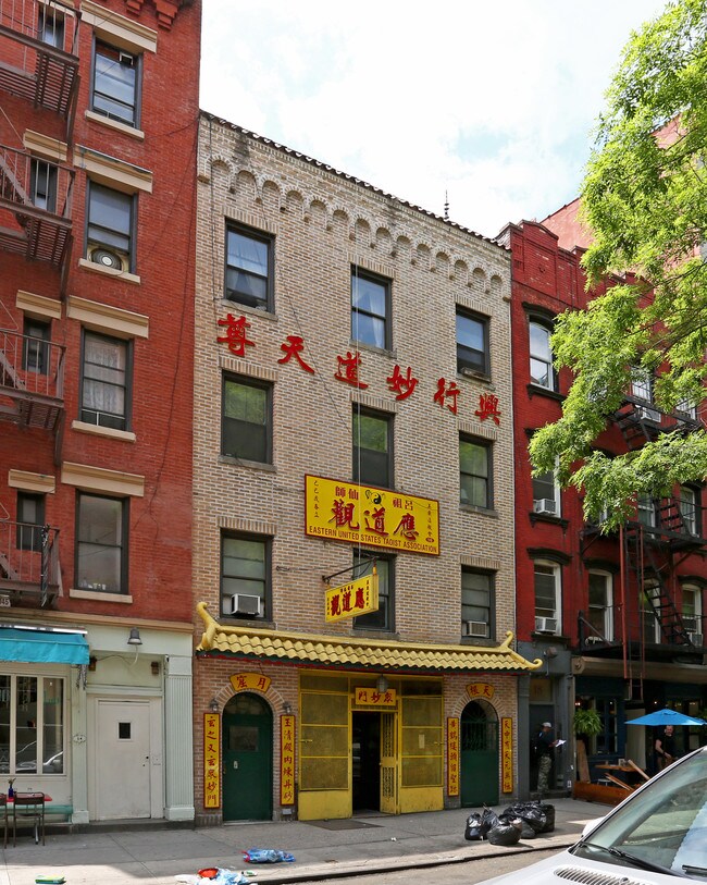 16 Spring St