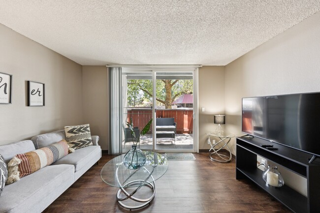 Glen at Hidden Valley in Reno, NV - Foto de edificio - Building Photo