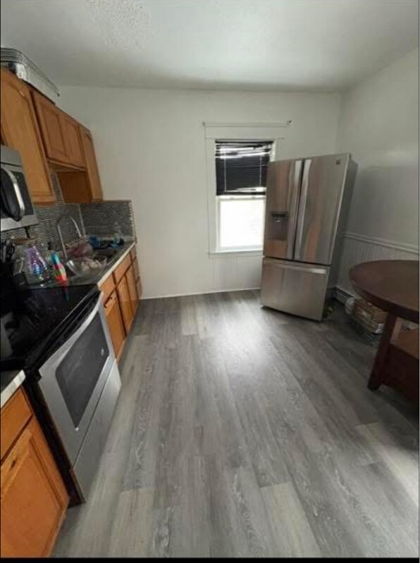 121 Stanwood St in Providence, RI - Building Photo - Building Photo