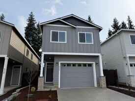 9725 NE 29th Ave in Vancouver, WA - Building Photo