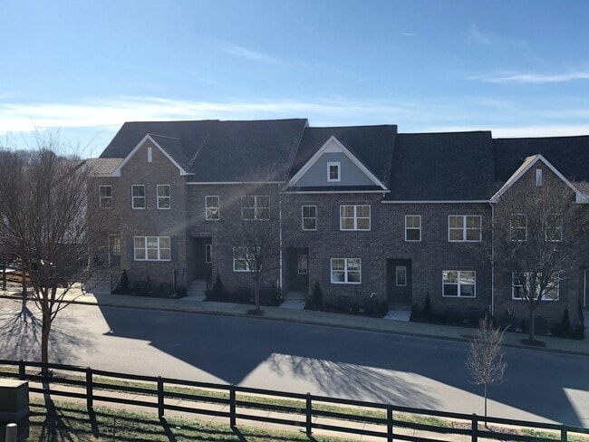 8108 Lenox Creekside Dr