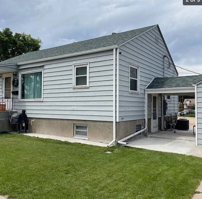 property at 1017 18th St