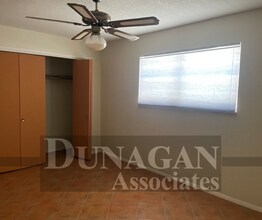 1303 N Canal St in Carlsbad, NM - Foto de edificio - Building Photo