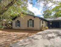 4705 Sagebrush Cir in Austin, TX - Building Photo - Building Photo