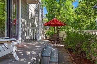 2716 Akron St in Denver, CO - Building Photo - Building Photo